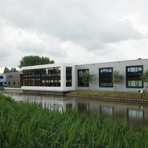 DCIM100MEDIADJI_0064.JPG